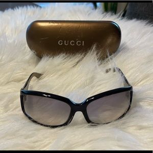 Woman’s Gucci Sunglasses GG 2989